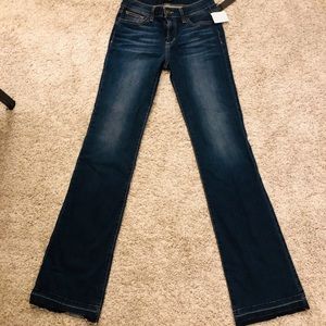 NWT Joe's Finnley release hem bootcut jeans